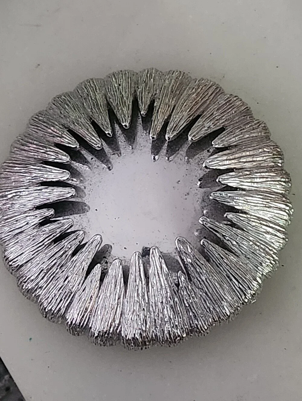 Vtg Monet Signed Large Silver Tone Mirrored Starburst Sun Celestial Brooch